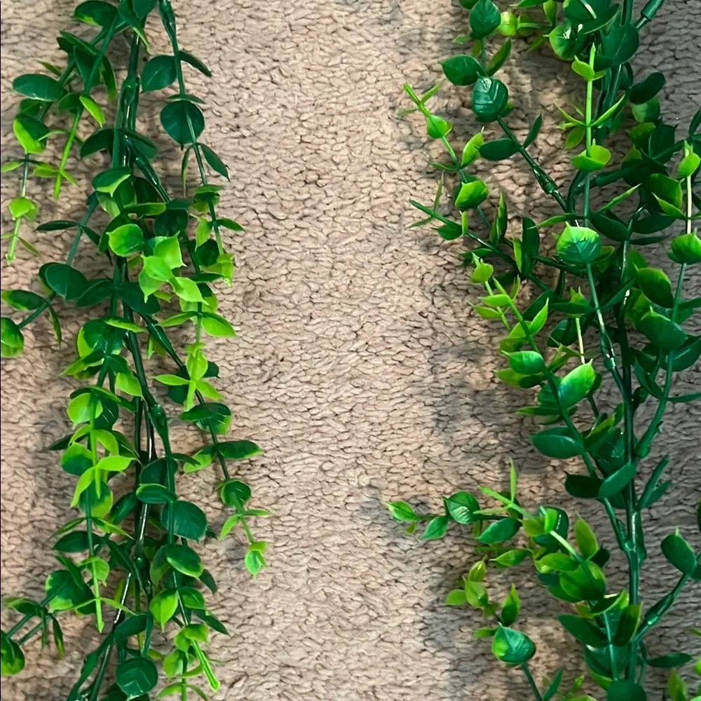 Vibrant Holiday Garland in Yellow and Green